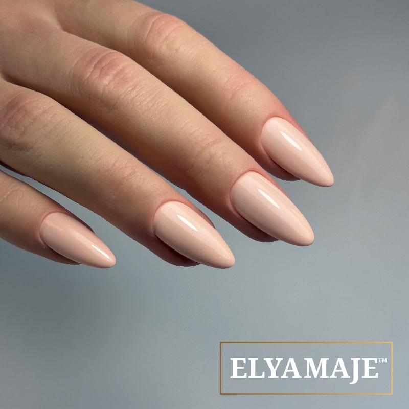 Elyamaje N° 13 Nude Peach vernis semi-permanent nude