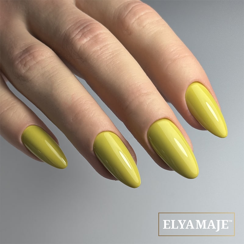 Elyamaje N°243 Stoyak vernis semi-permanent couvrant