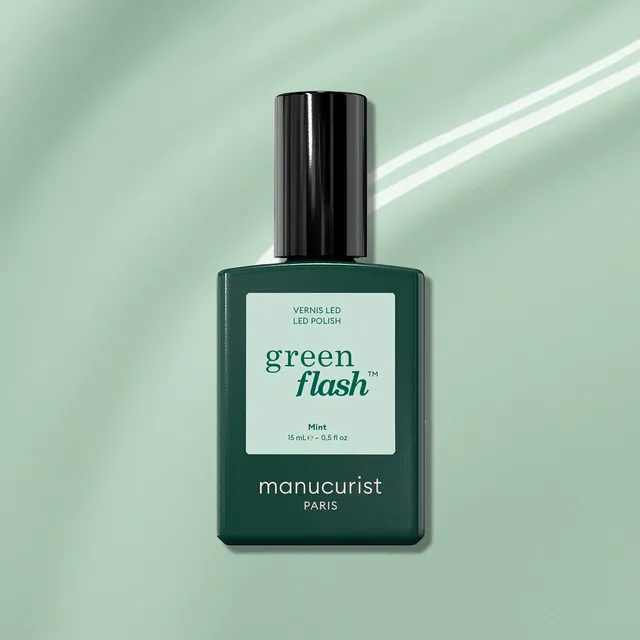 Manucurist Green Flash Mint vernis semi-permanent vert pastel