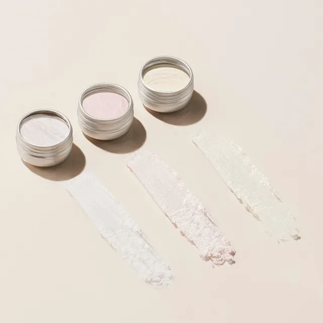 Manucurist Trio White Glazed Pink Golden paillettes nail art