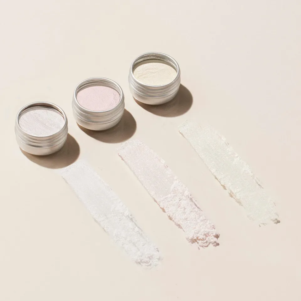 Manucurist Trio White Glazed Pink Golden paillettes nail art