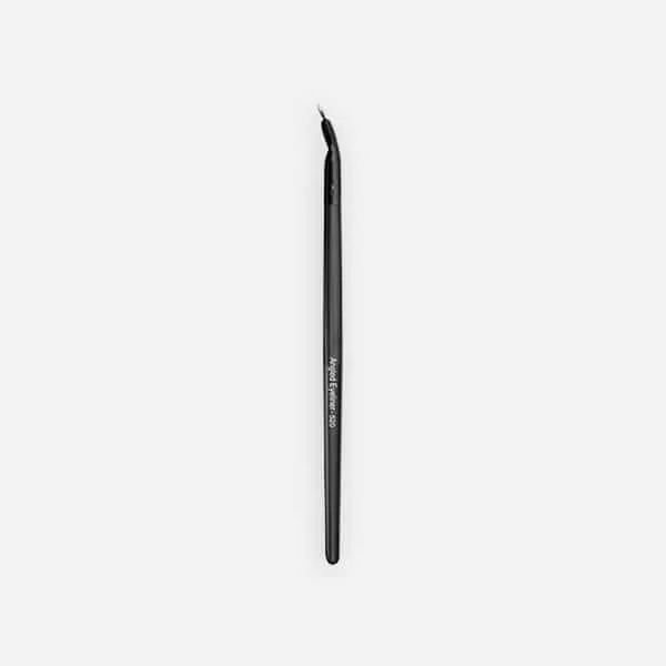 Élixir Angled 520 pinceau eyeliner biseauté précision