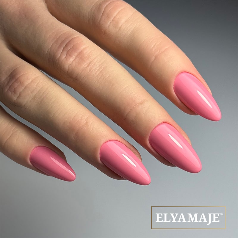 Elyamaje N°52 Valentina vernis semi-permanent couvrant