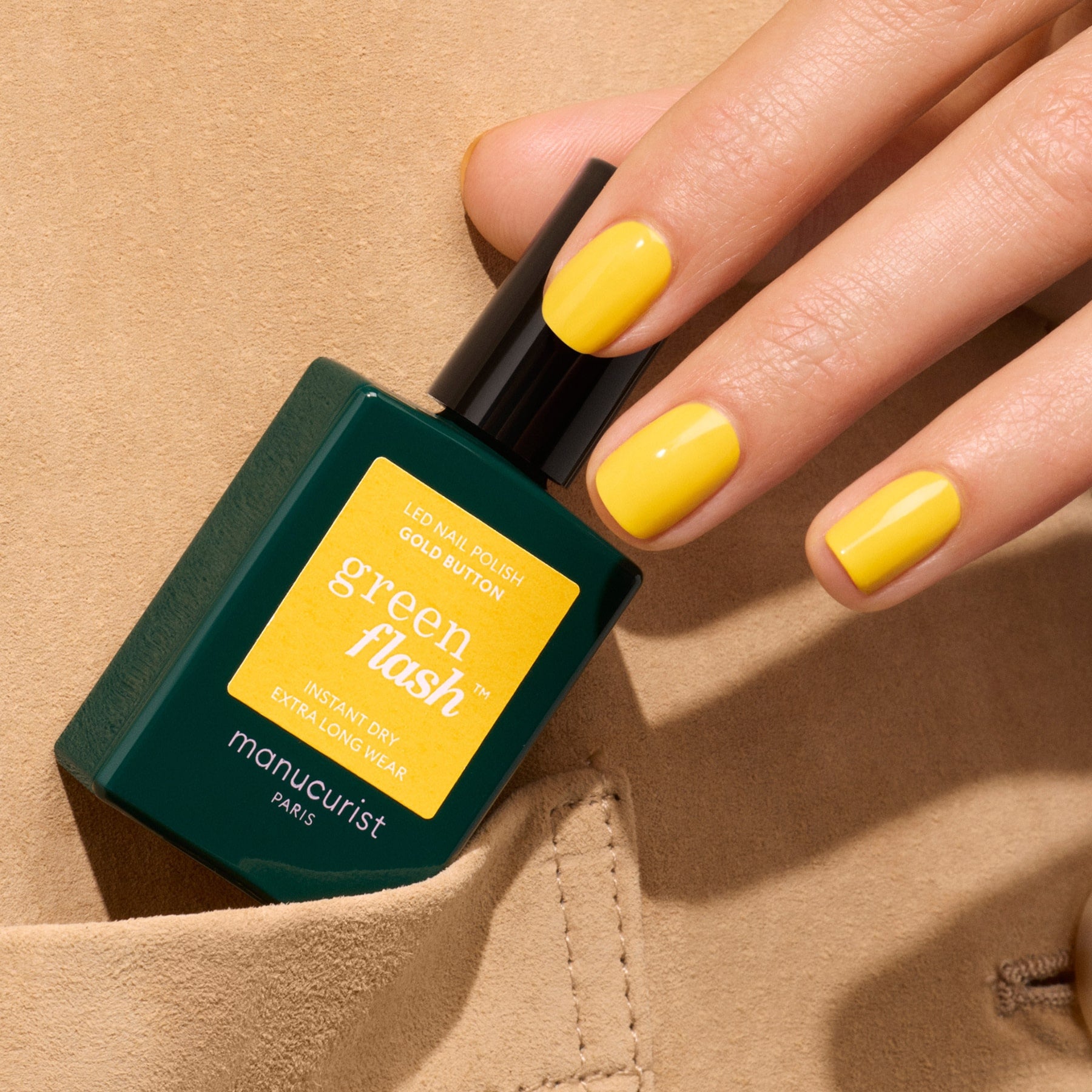 Manucurist Green Flash Gold Button vernis semi-permanent jaune