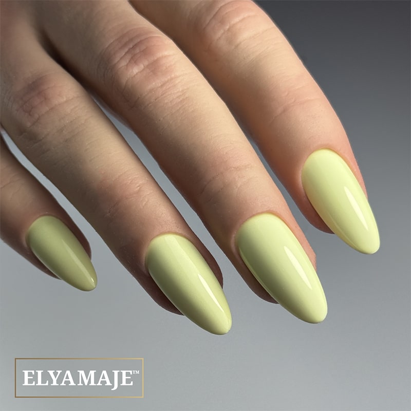 Elyamaje N°108 Aline vernis semi-permanent nude