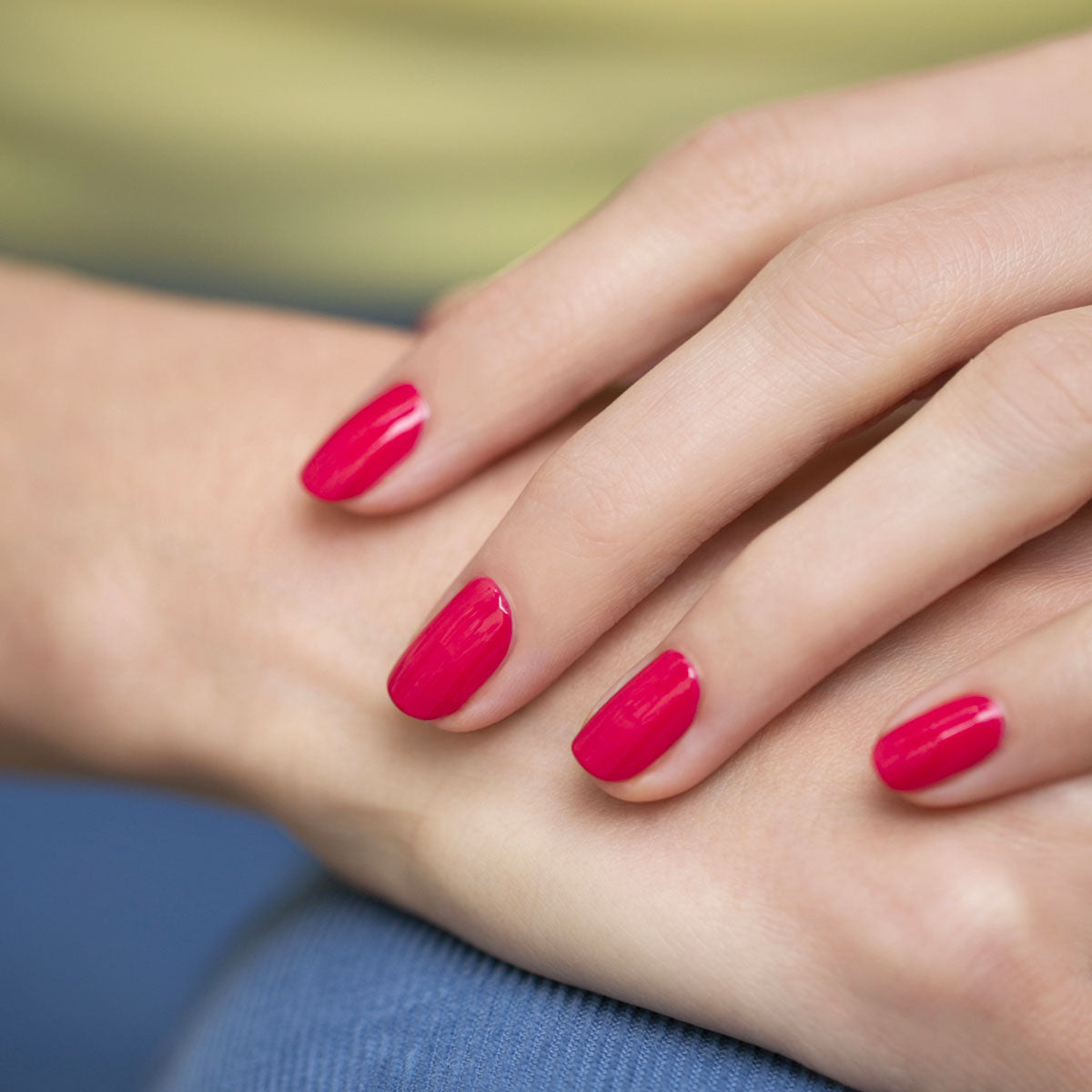 Manucurist Green Péonie vernis rose framboise