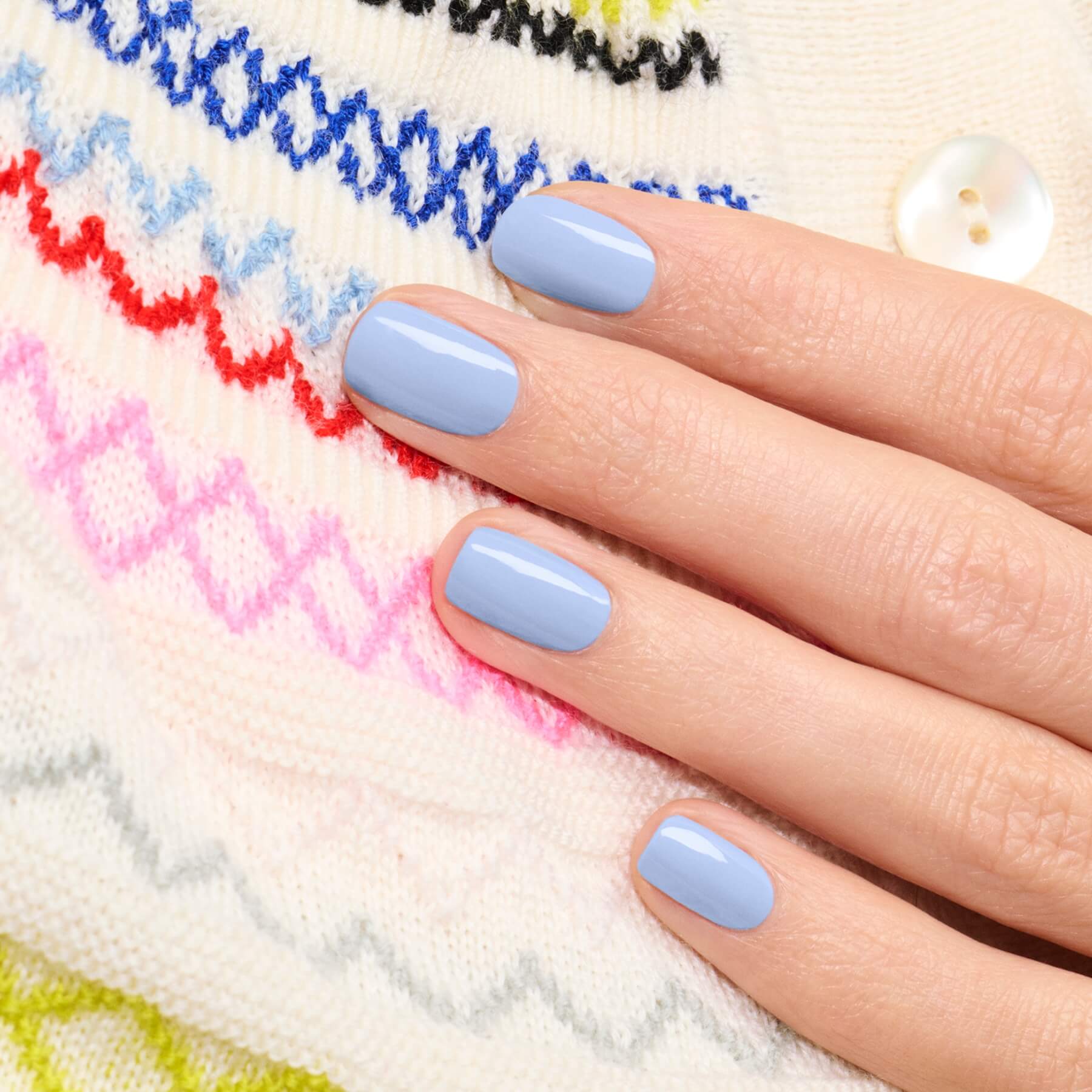 Manucurist Green Lilas vernis à ongles bleu pastel