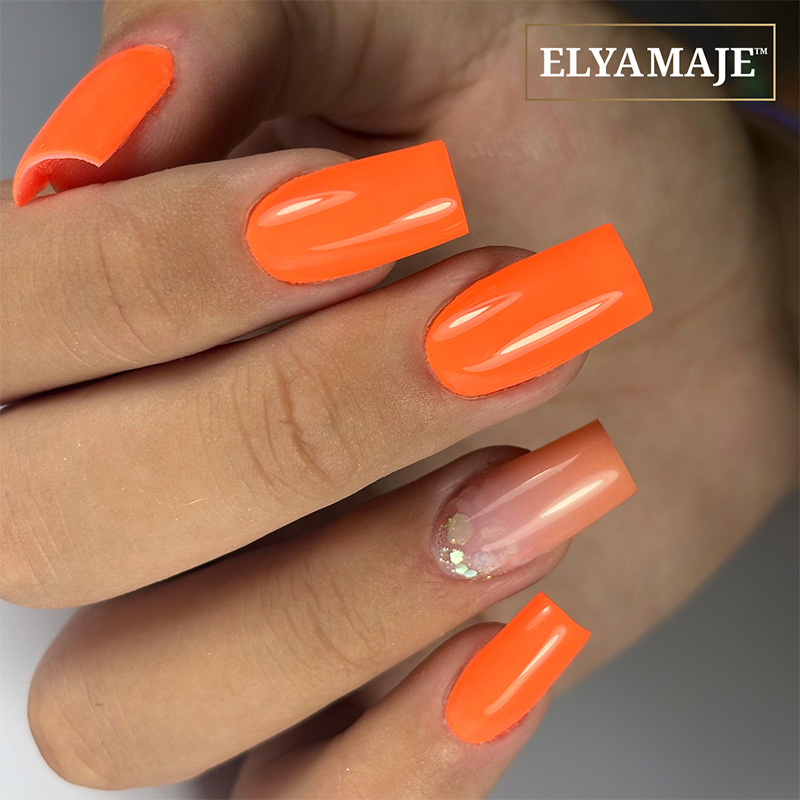 Elyamaje N°103 Madrid vernis semi-permanent rouge