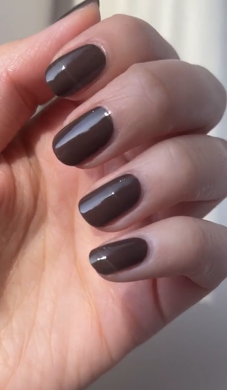 Nailberry L'oxygéné Taupe La vernis 14 ml taupe opaque