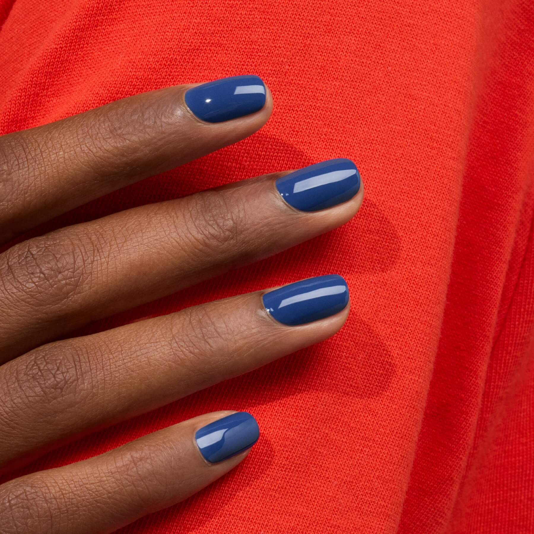 Manucurist Green Midnight vernis à ongles bleu nuit