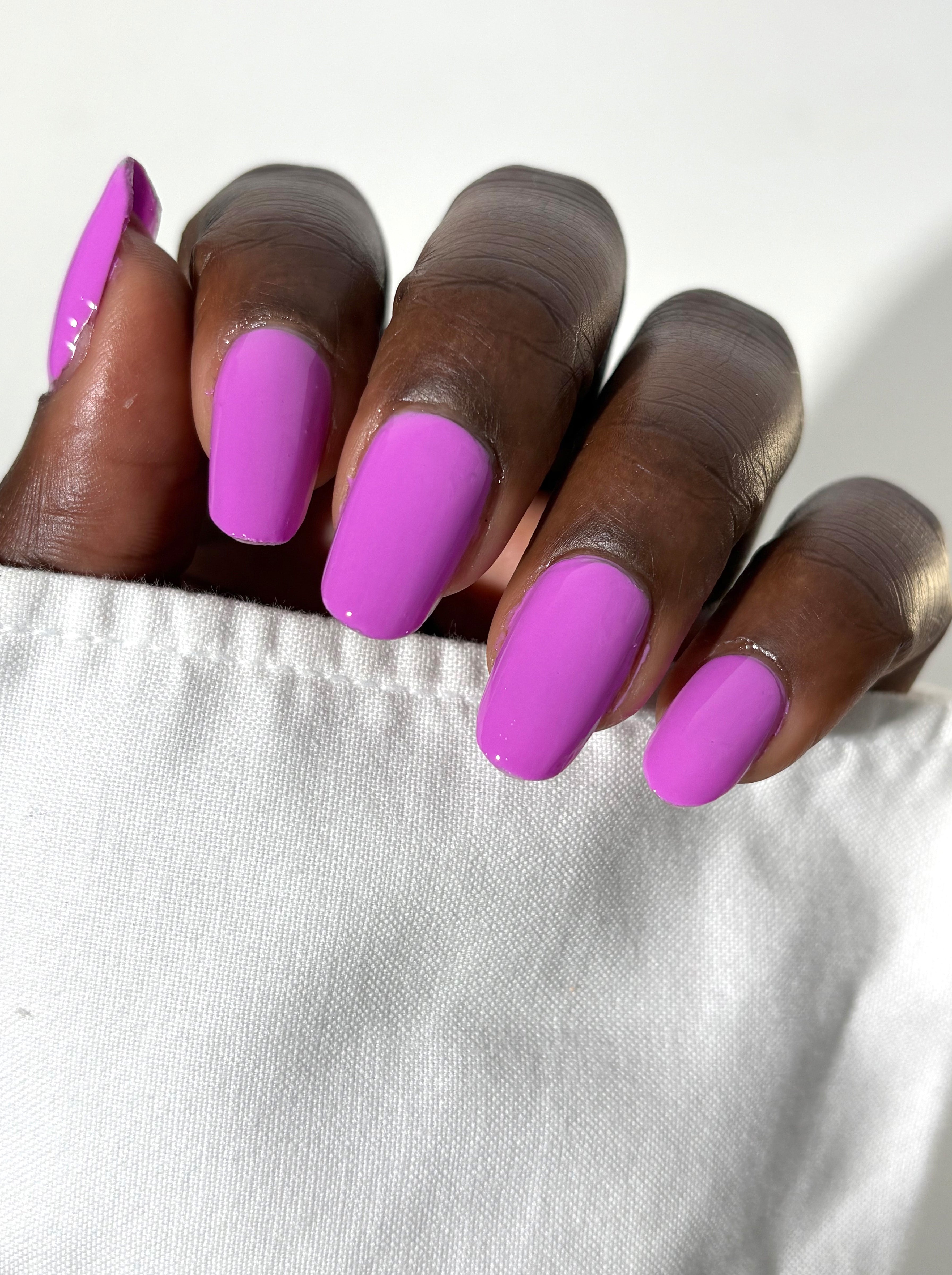 Nailberry L'Oxygéné Ultra Violet vernis 14 ml violet vif