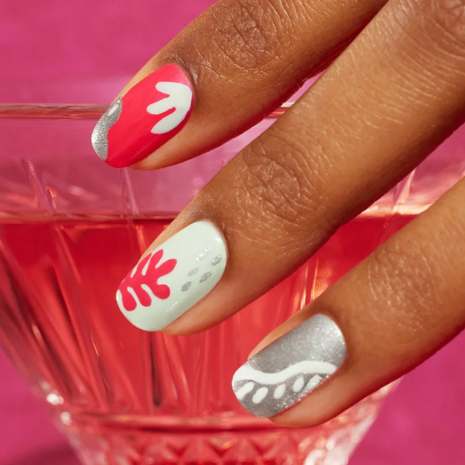 Manucurist Coral Reef coffret vernis 3 couleurs pinceau