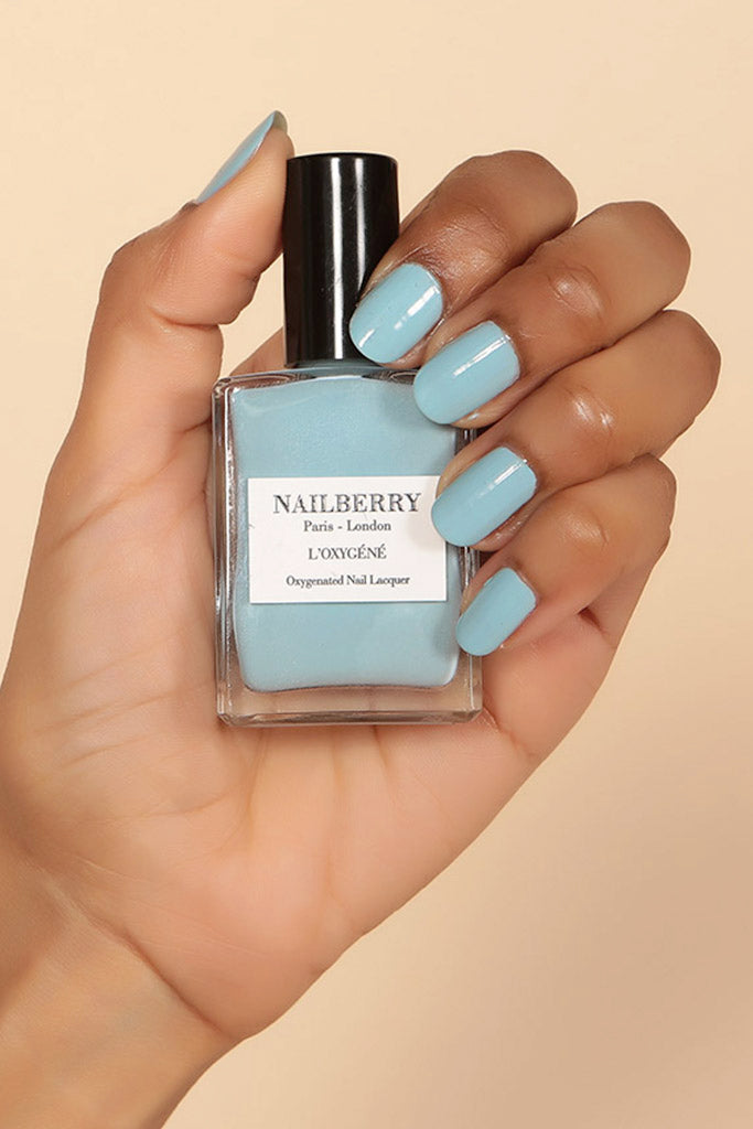 Nailberry L'Oxygéné Charleston vernis 14 ml bleu pastel