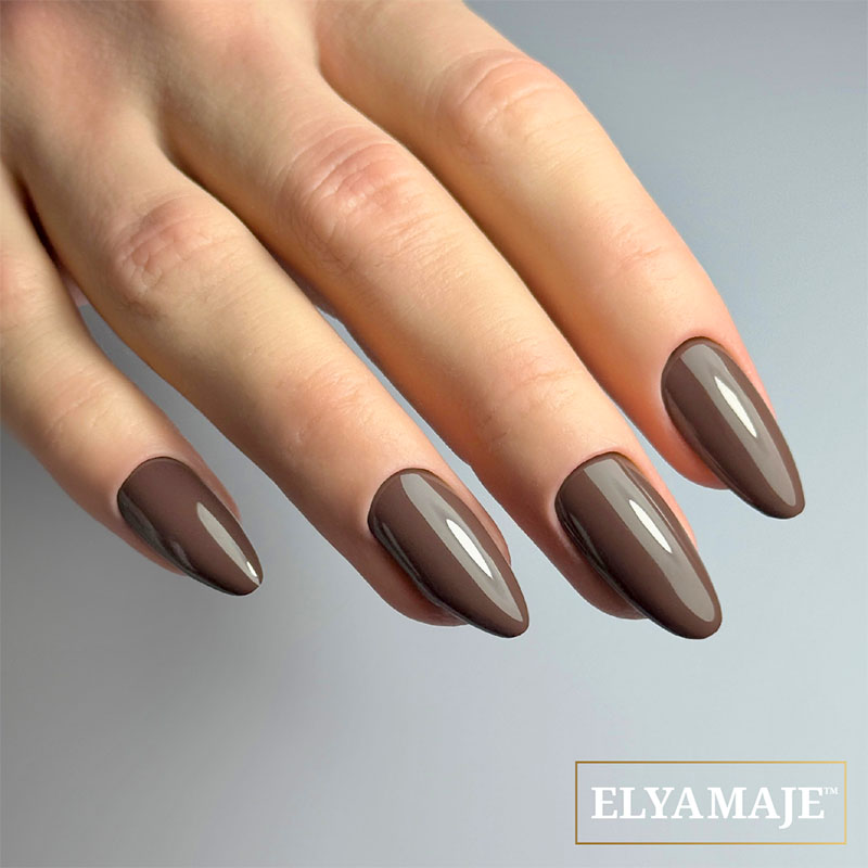 Elyamaje N°125 Chocolate vernis semi-permanent marron