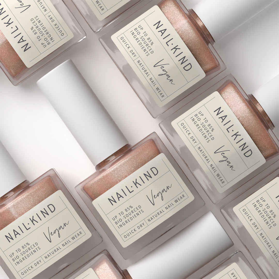 NAIL KIND The Colour Squad Starlight Disco vernis à ongles marron rosé