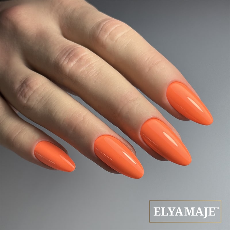 Elyamaje N°103 Madrid vernis semi-permanent rouge