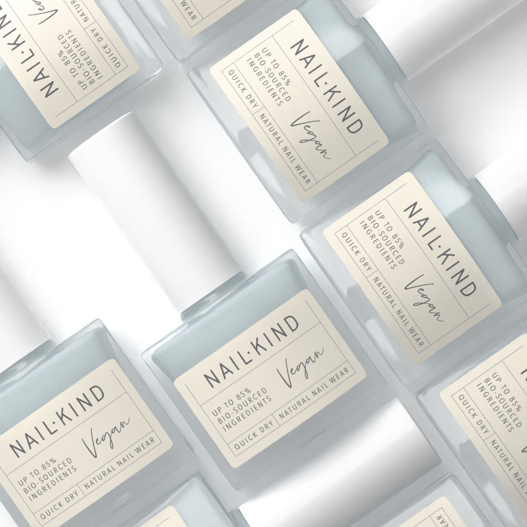 NAIL KIND The Colour Squad Cloud City vernis bleu brumeux
