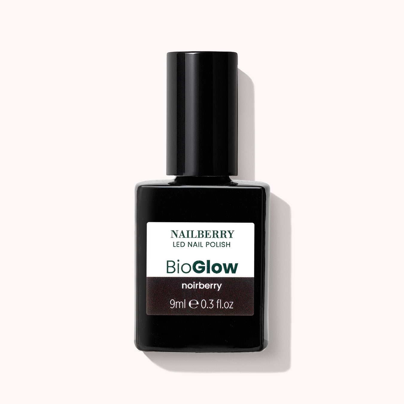 Nailberry BioGlow Noirberry vernis semi-permanent 9ml rouge noir