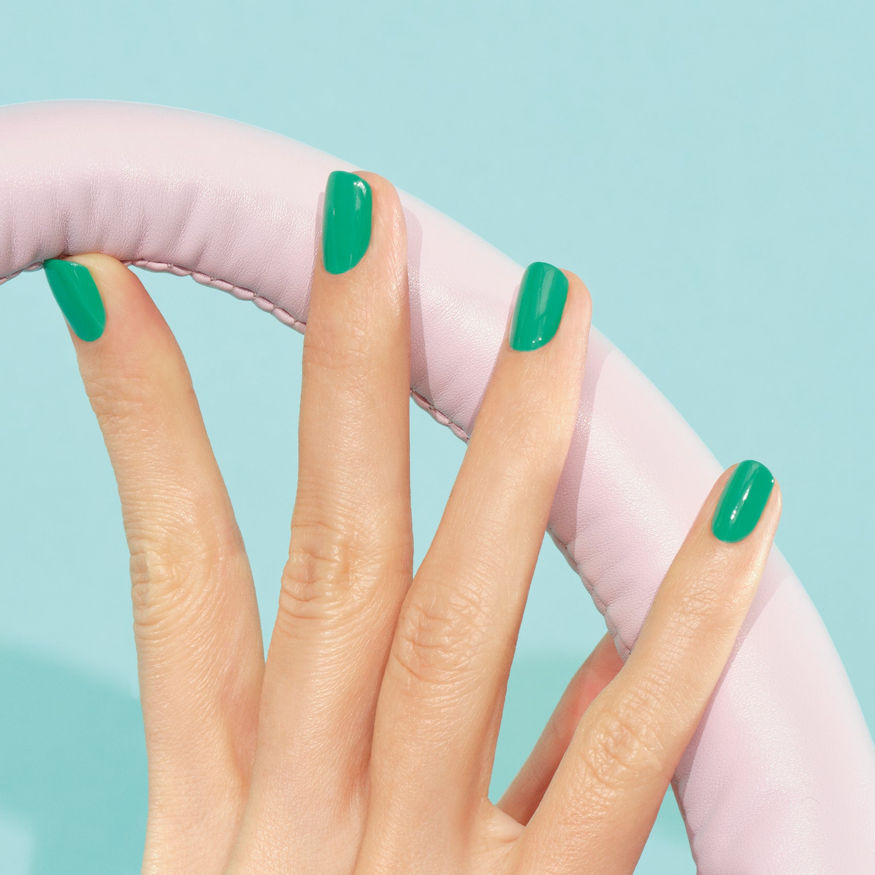 Manucurist Green Brazil vernis à ongles vert pop opaque