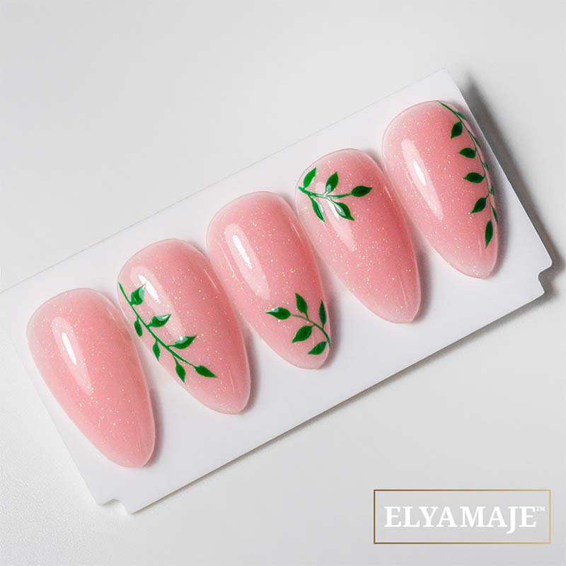 Elyamaje Creamy Gel N°18 Shiny Pink gel construction