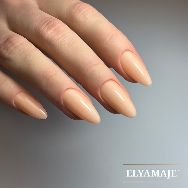 Elyamaje N°23 Anika vernis semi-permanent couvrant