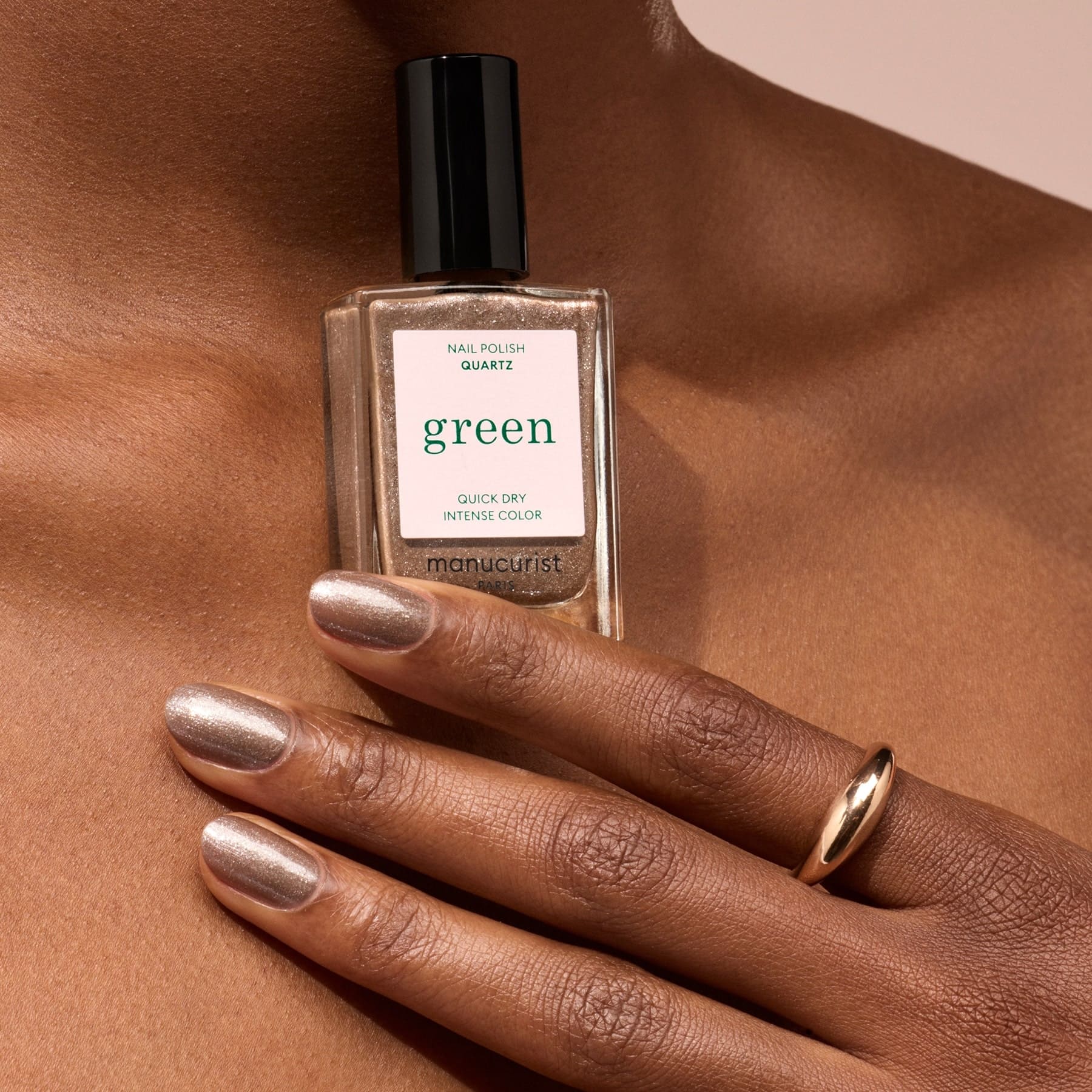 Manucurist Green Quartz vernis à ongles marron pailleté