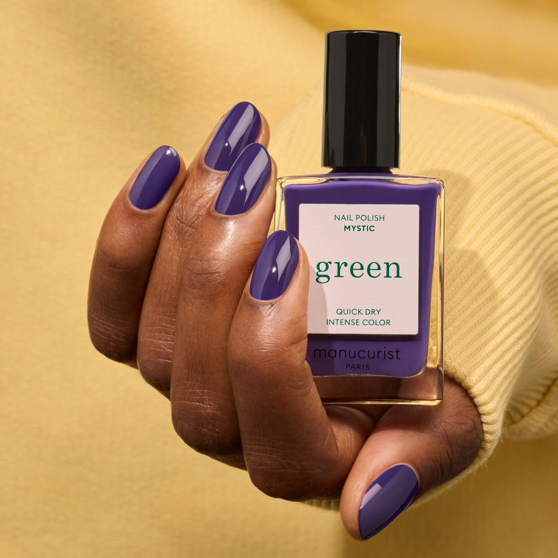 Manucurist Green Mystic vernis violet bleu opaque