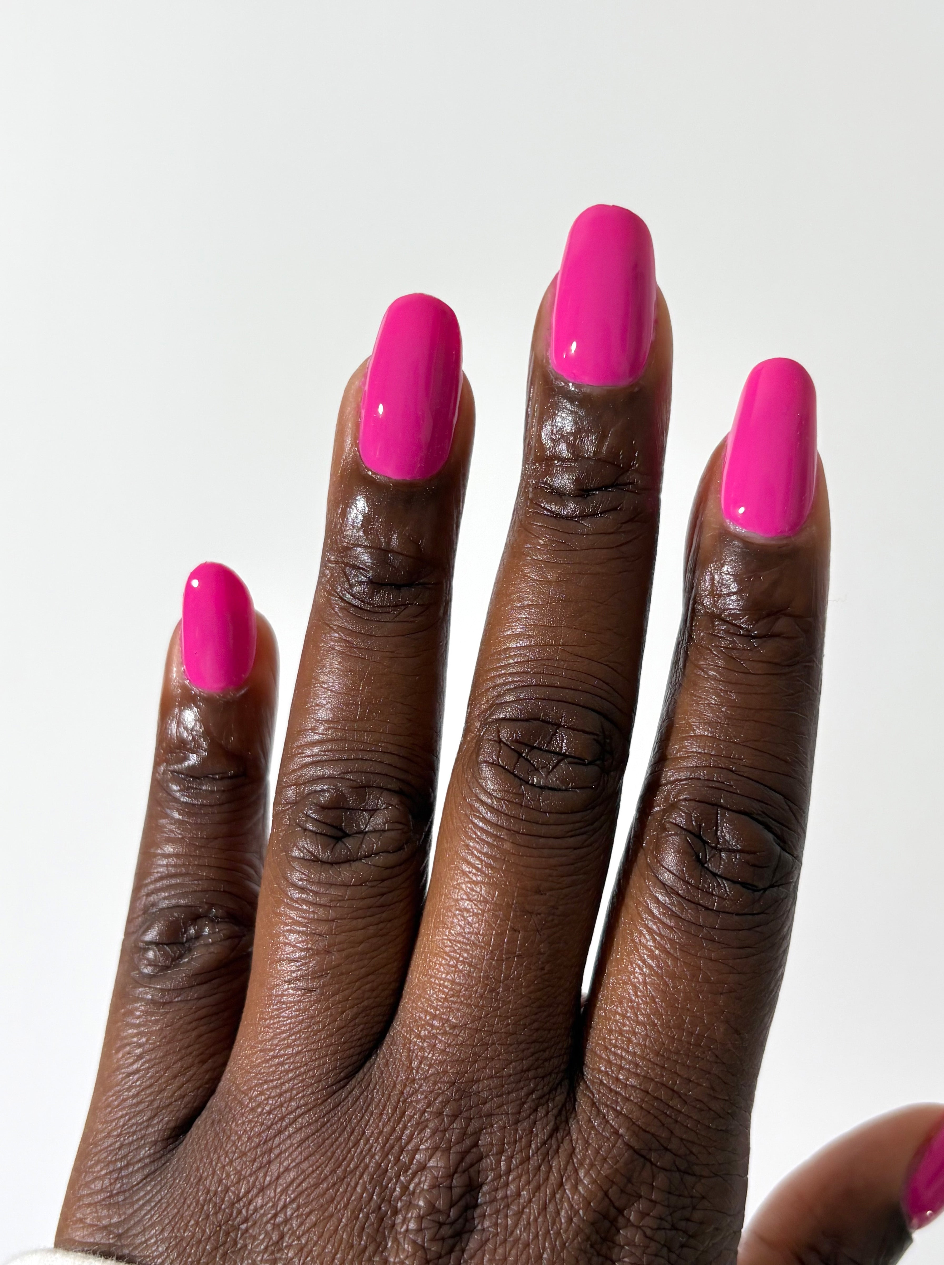 Nailberry L'oxygéné Electric Pink vernis 14 ml rose vif