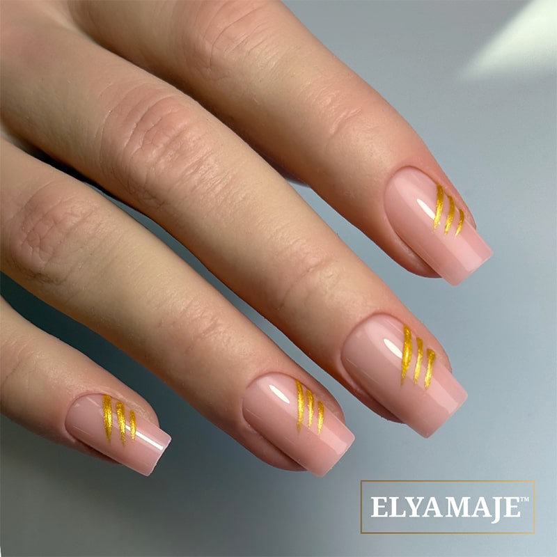 ElyaMaje 3D Gold n°5 gel nail art sans résidu