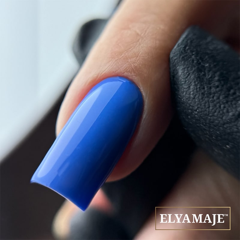 Elyamaje N°209 Morgane vernis semi-permanent tenue couvrante