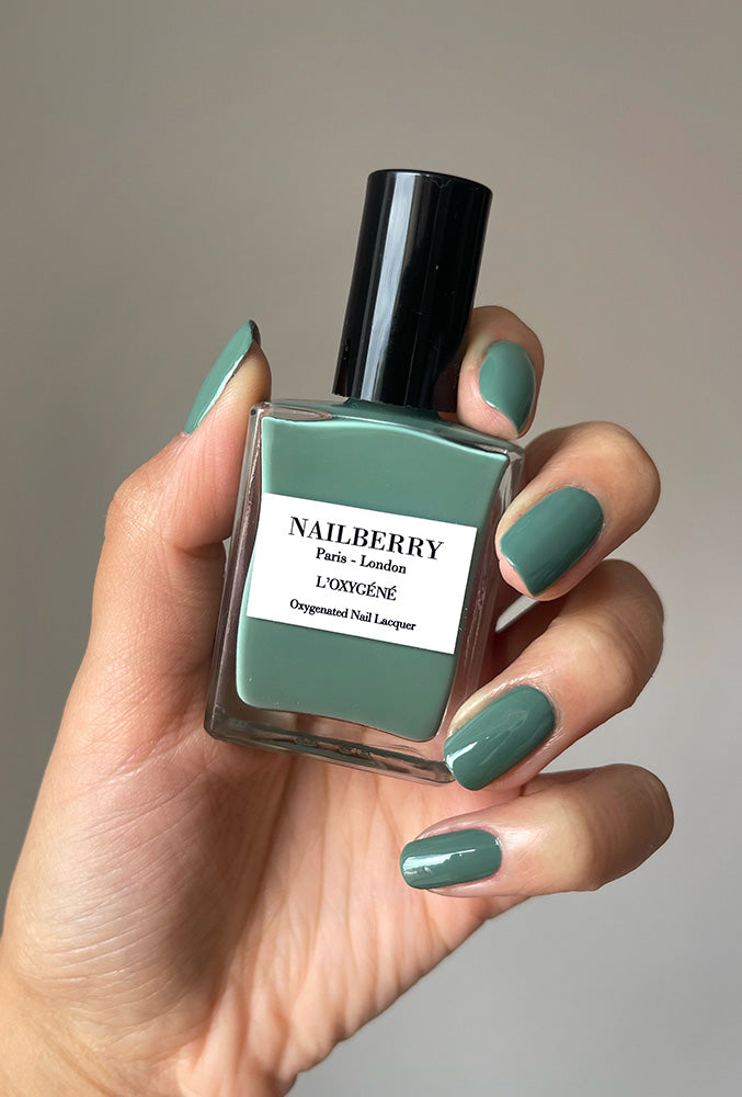 Nailberry L'Oxygéné Mint vernis 15ml vert sauge