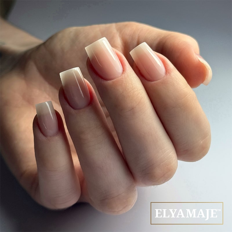 Elyamaje Polygel Liquide Beige n°8 gel UV nude beige