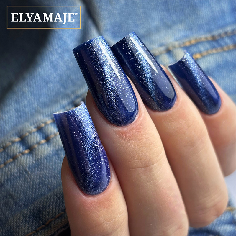 Elyamaje N° 279 New York City vernis semi-permanent cat eyes